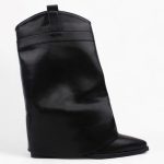 Cross Boot _ Black